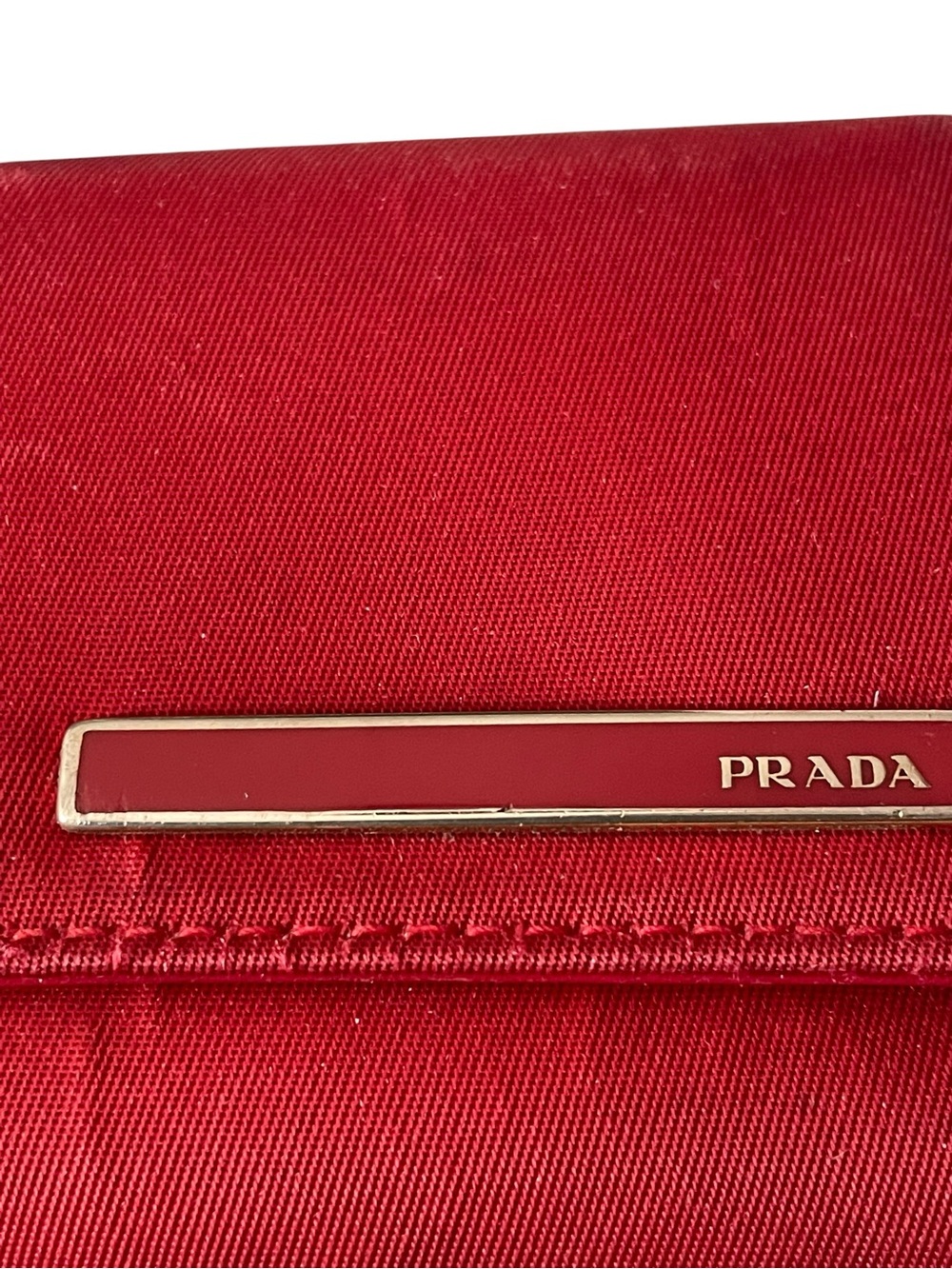 Vintage Prada Tessuto Red Nylon 6-Hook Key Case Wallet - Picture 2 of 14